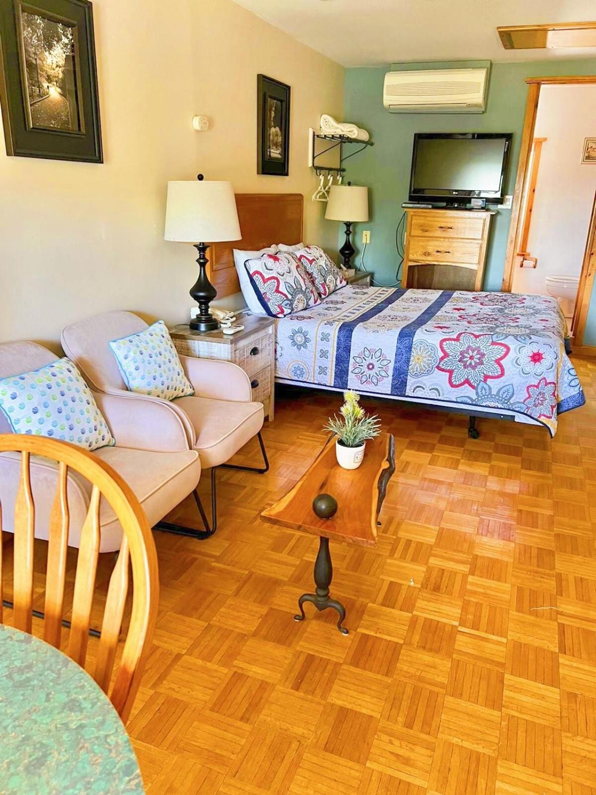 Dewar's Inn&Cottages Prescott Zimmer foto